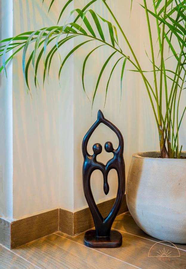 Solea 1 Bedroom Apartment - Central, Comfortable, Cozy, Balcony, Pool, Gym Аккра Екстер'єр фото