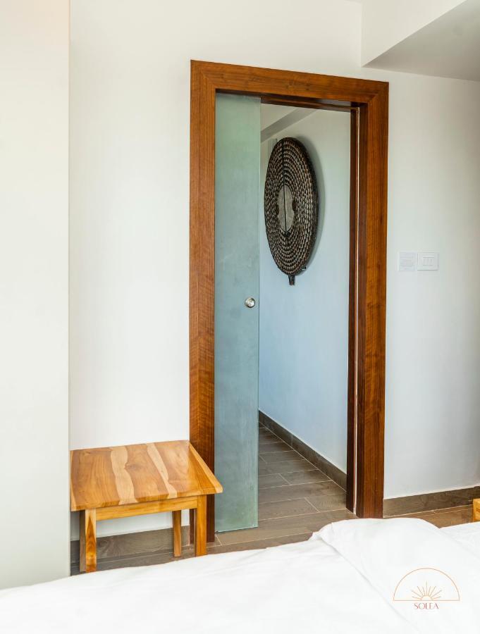 Solea 1 Bedroom Apartment - Central, Comfortable, Cozy, Balcony, Pool, Gym Аккра Екстер'єр фото