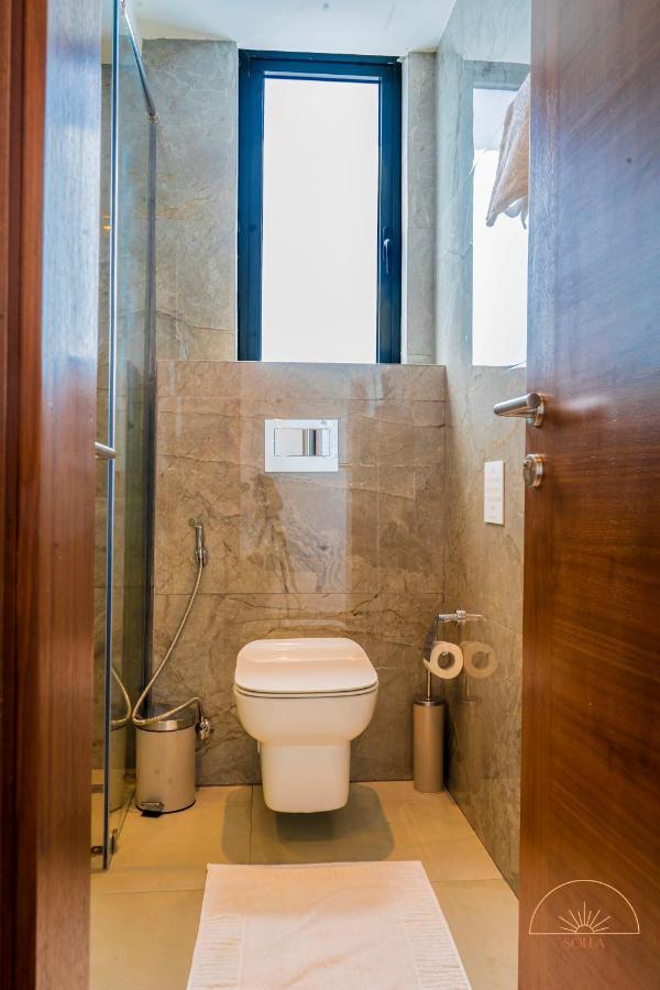 Solea 1 Bedroom Apartment - Central, Comfortable, Cozy, Balcony, Pool, Gym Аккра Екстер'єр фото