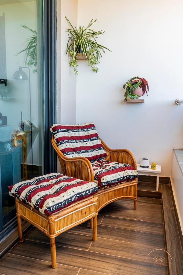 Solea 1 Bedroom Apartment - Central, Comfortable, Cozy, Balcony, Pool, Gym Аккра Екстер'єр фото